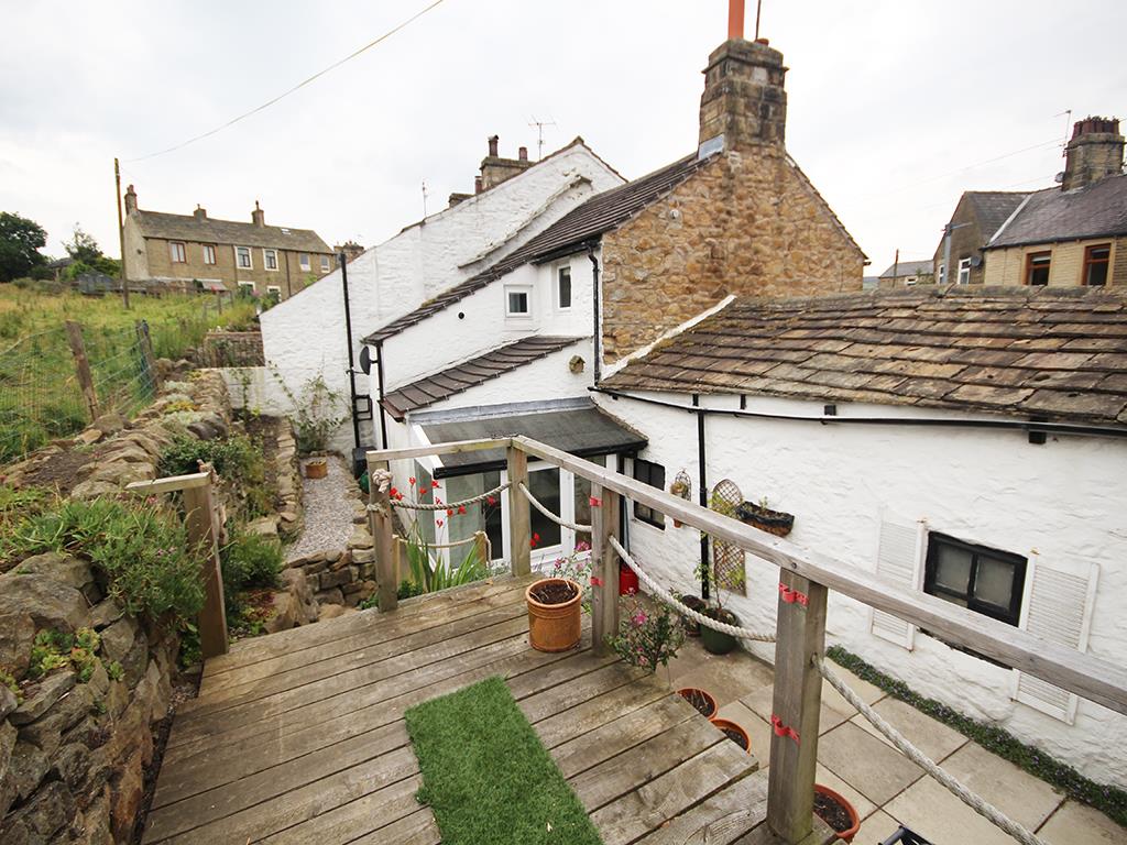 2 bedroom cottage Let Agreed in Kelbrook - 2015-08-13 13.36.49.jpg